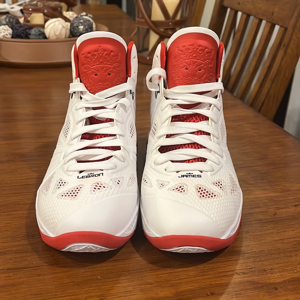 Nike Lebron 8 P.S. Shoes Sneakers 441946 100 white red Mens Size 7.5 - Picture 5 of 16